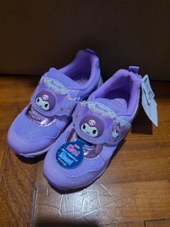 (Category: ) located in . Submitted by Shoeaholics_8 (Listing ID 1429268770, Image 1). Description: .