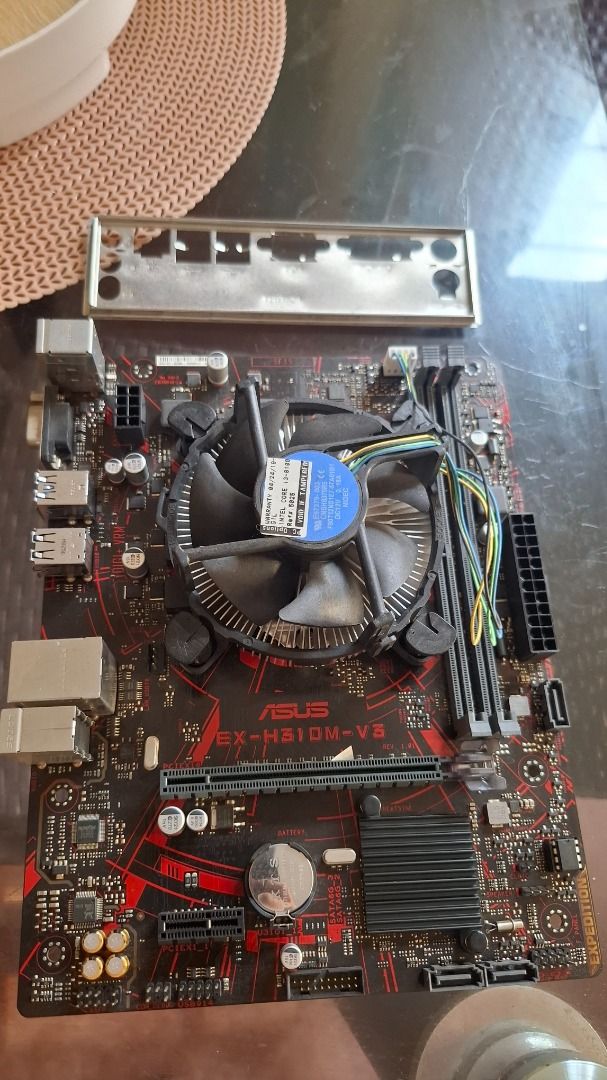 Bundle Core i5 w/ Gigabyte Motherboard & i3 bundle (Category: Computer Parts) located in Caloocan City. Submitted by jatrix (Listing ID 1429208546, Image 3). Description: Tested lahat, yan pwede test before kunin. - Core i5 6400 w/ Gigabyte H110m - 2.5k - Core i3 8100 w/ Asus H310m V3 - 2.3k - core i3 810p w/ Asus prime B360 - 2.5k - Ahtlon 3000g w/ Asus A320m - 2.5k Lahat yan may mga backplate at hsf Pm lang mga bossing..