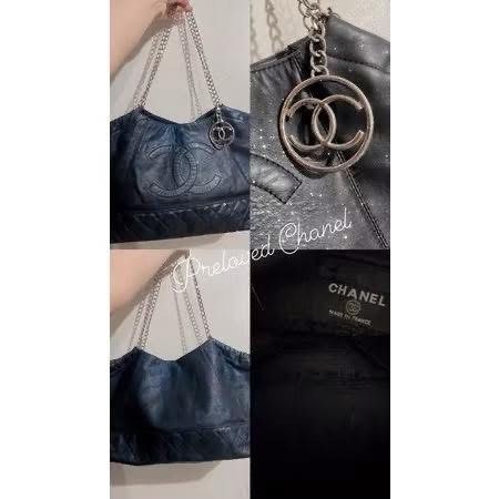 Chanel Black Leather Tote Bag (Category: Luxury Bags & Wallets) located in Binan City. Submitted by maharlikasonlineshop (Listing ID 1429194289, Image 1). Description: Authentic Chanel tote bag in black leather. Features a chain strap and the iconic Chanel logo charm. The bag has a quilted design and a spacious interior. Made in France. A classic and stylish accessory for everyday use..