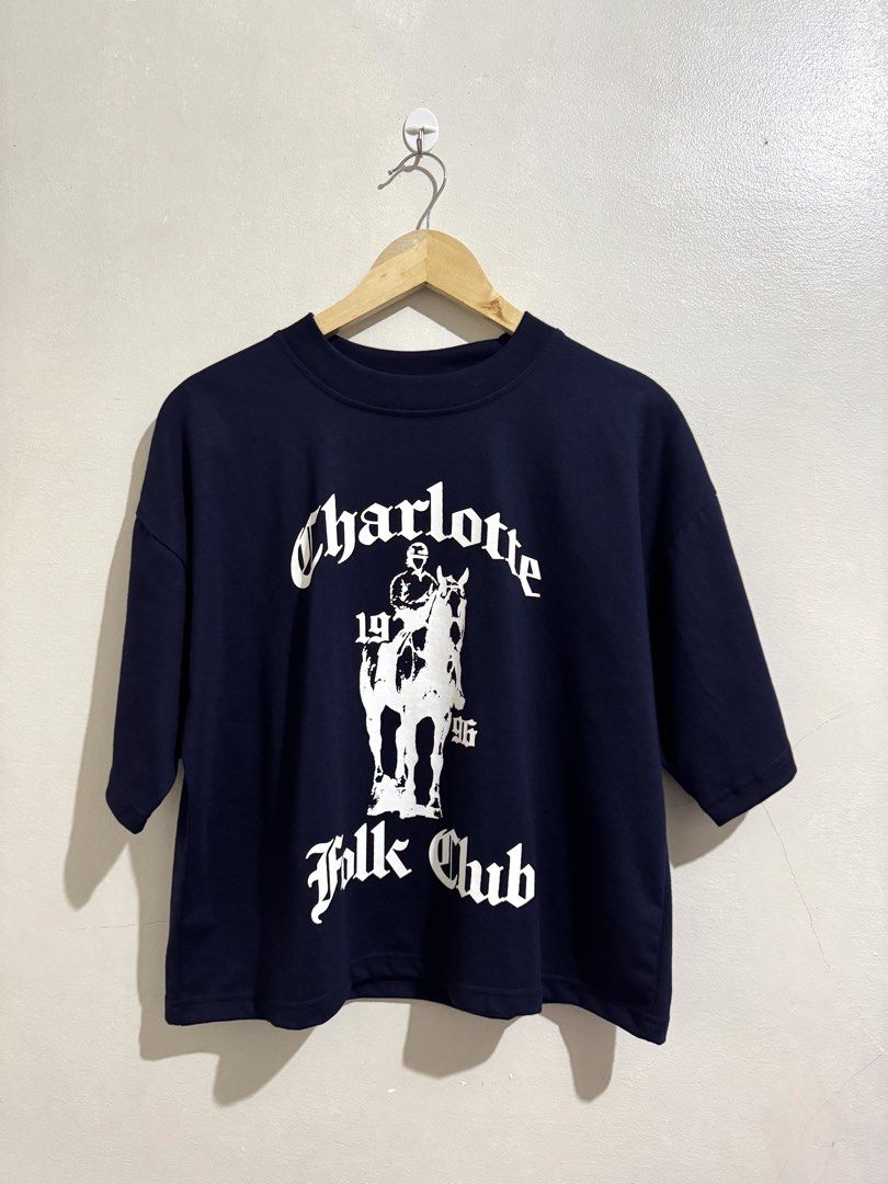 Charlotte Folk Off-Campus Relaxed Tee (Category: Tshirts & Polo Shirts ) located in Batangas. Submitted by ragingwhopper (Listing ID 1429245203, Image 1). Description: - size Large on tag - Navy Blue lp posted, i never really got to use the shirt sf c/o buyer.