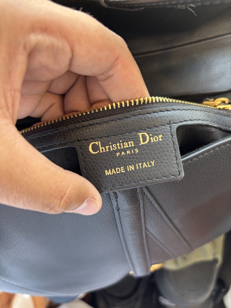 Christian Dior Saddle Bag Black (Category: Luxury Bags & Wallets) located in Bacolod City. Submitted by money_maker06 (Listing ID 1429280758, Image 3). Description: Christian Dior Saddle Bag •Complete Details •Price: 5999 🔖.