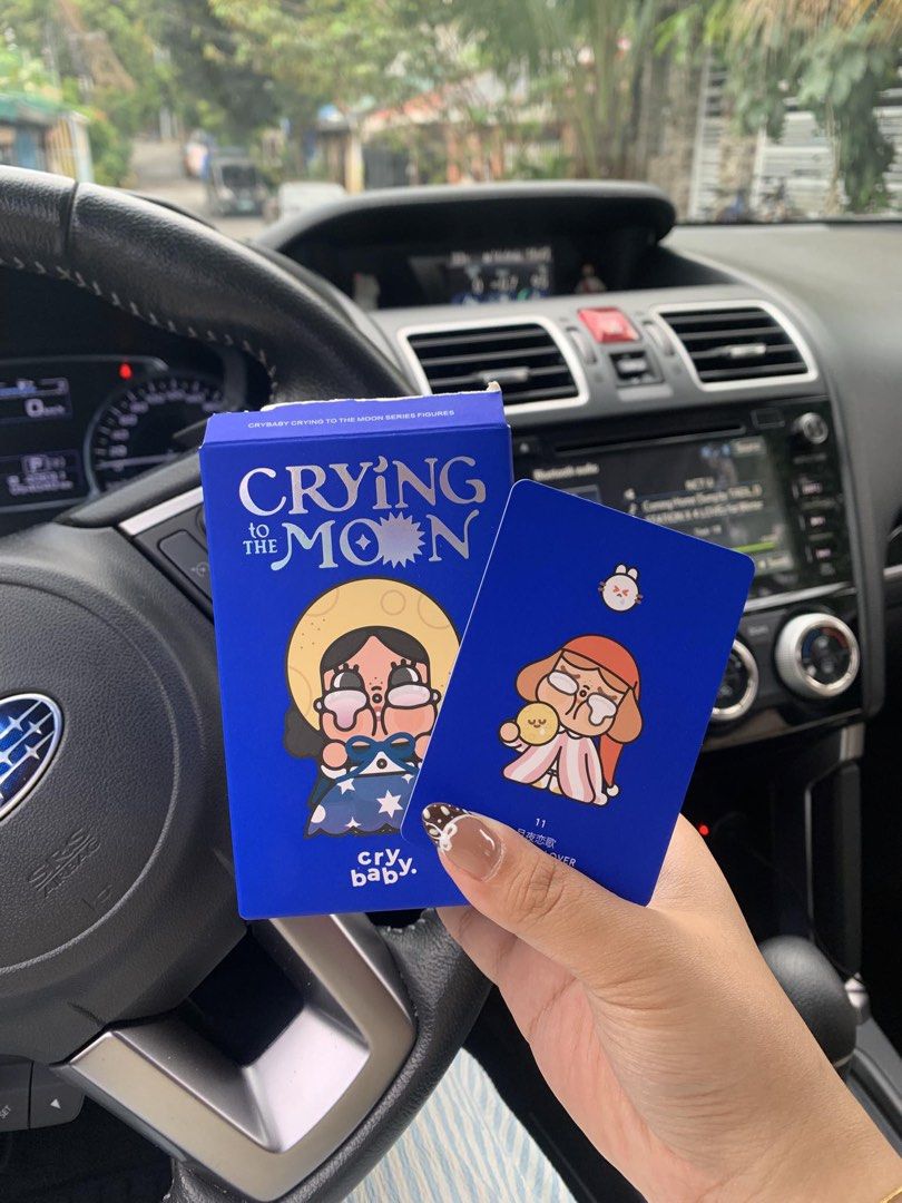 cry baby crying to the moon (Category: Designer & Blind Box Toys) located in Quezon City. Submitted by ho5hi_kwonnn (Listing ID 1429231723, Image 1). Description: - cry baby crying to the moon - complete inclus 🪷 loc: filinvest II, quezon city 🫧 mop: gcash, maya, or vybe/bpi only :) 🪽 mod: jnt, lalamove, or grab only‼️ 🪞no low ballers pls.