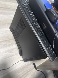 （分類：）位於 。 由 poon5607 提交（商品編號 1429262866，圖片 1）。簡介： 。