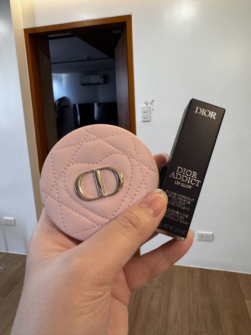 Dior Addict Lip Glow Rosewood (Category: Makeup) located in San Juan City. Submitted by Ichigounnie (Listing ID 1429193684, Image 1). Description: AUTHENTIC ‼️ Dior lip glow 012 Rosewood (Free GWP compact mirror) RFS: Two ang binili MOP: GCASH 📍San Juan, Manila .