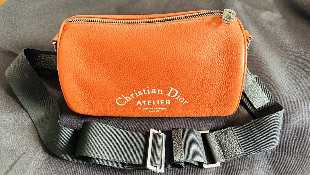 Dior Orange Roller Handbag (Category: Luxury Bags & Wallets) located in Cagayan de Oro. Submitted by iconrealestateph (Listing ID 1429216152, Image 1). Description: .