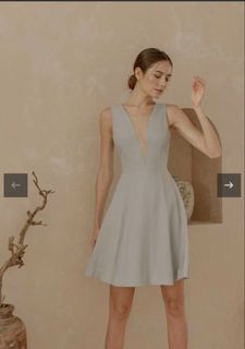 (Category: ) located in . Submitted by clearmywardrobe2 (Listing ID 1429202221, Image 1). Description: .