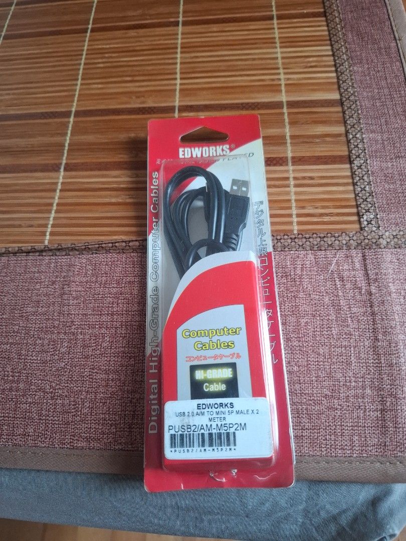 Edworks USB 2.0 A to Mini-B Cable468554701320366080