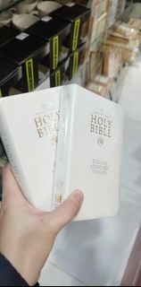 (Category: ) located in . Submitted by christianbooksandbibles (Listing ID 1429192568, Image 1). Description: .