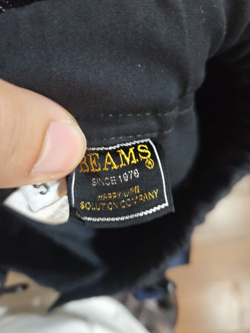 Gramicci x Beams Navy Pants Size S (Category: Trousers) located in Cainta. Submitted by SirDinky (Listing ID 1429283749, Image 3). Description: gramicci x beams size small 28 to 30 waist slim.
