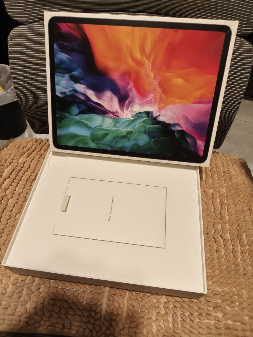 iPad Pro 1 12.9" Box473251168303851520