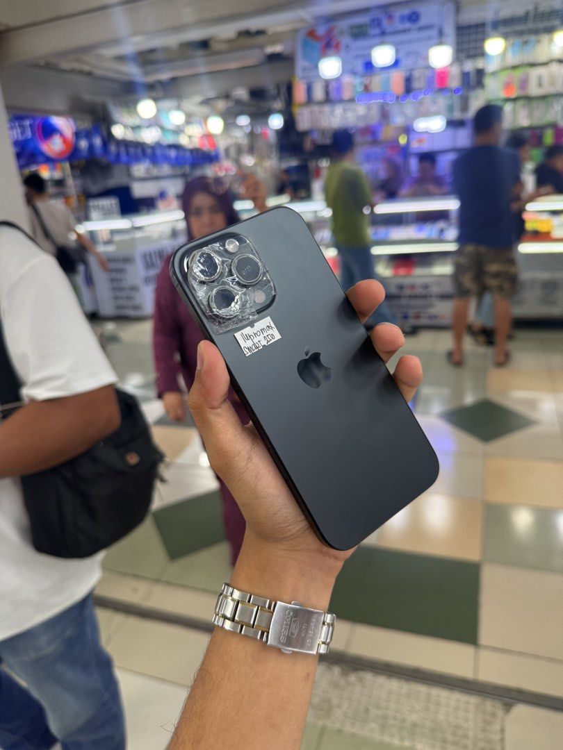 iPhone 16 Pro Max Smart 256gb 100% batt 5 Cycle Count NTC (Category: iPhone 16 Series) located in Manila. Submitted by carimgadgets (Listing ID 1429199729, Image 2). Description: NOTE: Tape on camera is for protection from scratches, overall it's makinis and smooth - iPhone 16 Pro Max - Smart Lock - Black Titanium Color - 256GB Storage - 100% Battery Health - 5 Cycle Count - NTC Approved - Available for Delivery - Meetup at V-Mall (Greenhills).