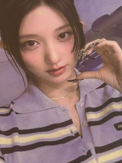 （分類：）位於 。 由 gyuwoniee 提交（商品編號 1429321879，圖片 1）。簡介： 。
