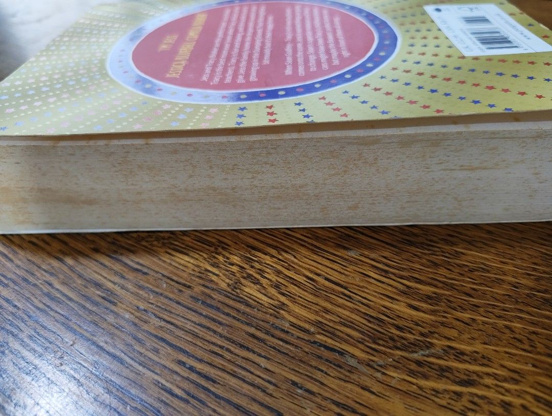 Jacqueline Wilson | My Mum Tracy Beaker (Category: Children's Books) located in Calamba. Submitted by charuriisu (Listing ID 1429242934, Image 3). Description: Part of the Tracy Beaker series but can also be read standalone. Suitable for ages 7+. 🔎 Flaws as seen in photos (Creases, foxing, yellowed pages). 🧾 GCash, Maya, BPI, PayPal (🚫 COD).