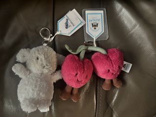 （分類：）位於 。 由 hellobuddies_ 提交（商品編號 1429253925，圖片 1）。簡介： 。