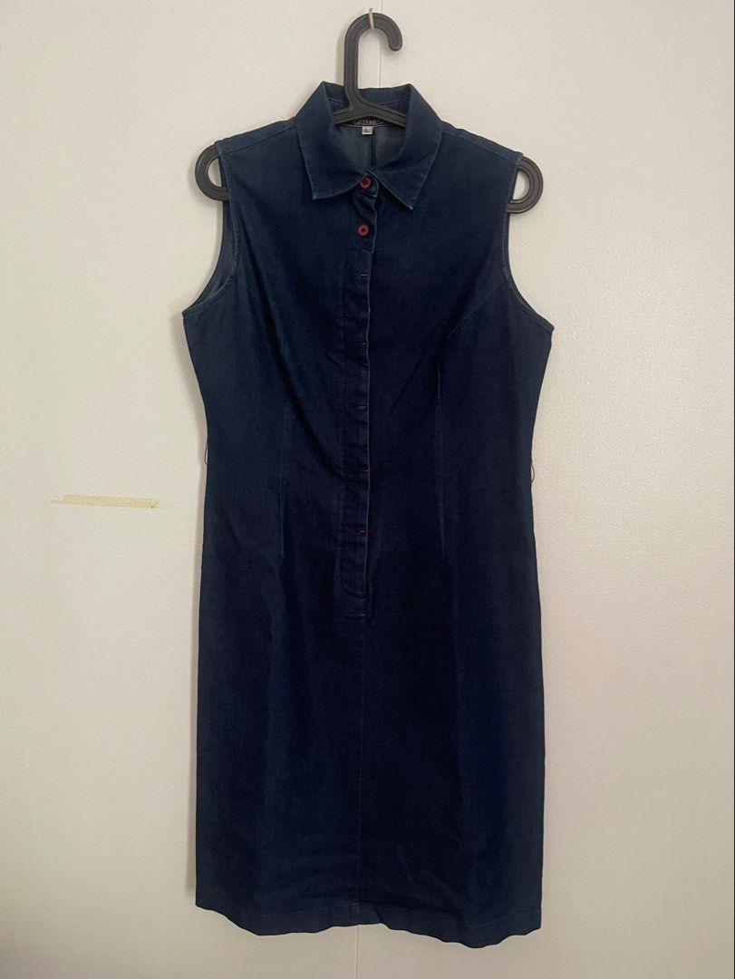 Kamiseta Denim Dress (Category: Dresses) located in Quezon City. Submitted by foryou.ph (Listing ID 1429303834, Image 1). Description: .