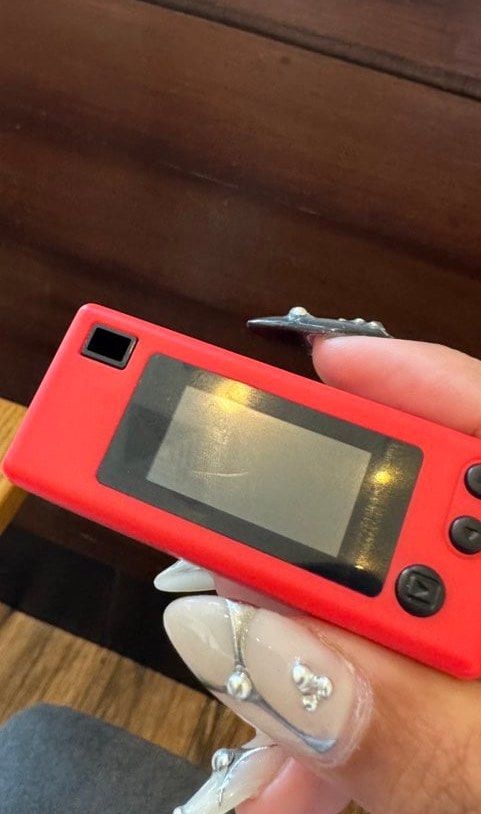 Kodak Charmera Digital Camera (Category: Cameras) located in Pasig City. Submitted by getitfromg (Listing ID 1429197180, Image 3). Description: used for a week, has a tiny scratch on the screen (just cosmetic damage that doesn’t affect output-check photos) no sd card With box .