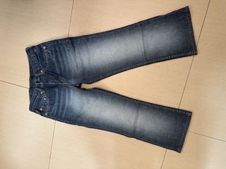 （分類：）位於 。 由 swift_danielchui. 提交（商品編號 1429212918，圖片 1）。簡介： 。