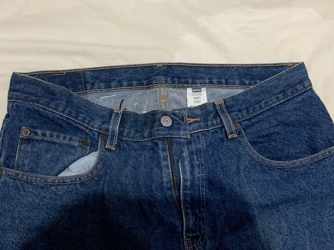 levi's 569 loose fit husky (Category: Jeans) located in Quezon City. Submitted by selfhaul (Listing ID 1429266346, Image 2). Description: waist: 86.5 cm hips: 104cm length: 71cm.