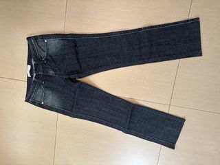 （分類：）位於 。 由 swift_danielchui. 提交（商品編號 1429212755，圖片 1）。簡介： 。