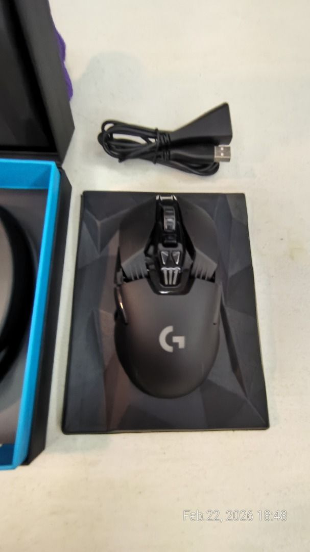 Gaming Mouse for sale Logitech G903 Wireless (Category: Mouse & Mousepads) located in Caloocan City. Submitted by imkutak (Listing ID 1429287526, Image 2). Description: FOR SALE Logitech G903 Lightspeed Hero Wireless Gaming Mouse - Kindly check online for specs and features - seldom used NOTE: - Working condition - No warranty - Check, Test. Inspect thoroughly before you confirm purchase. Location: Bagong Barrio West, Caloocan Near BIR Edsa, Calo