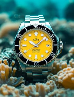(Category: ) located in . Submitted by notorious_watches (Listing ID 1429214049, Image 1). Description: .