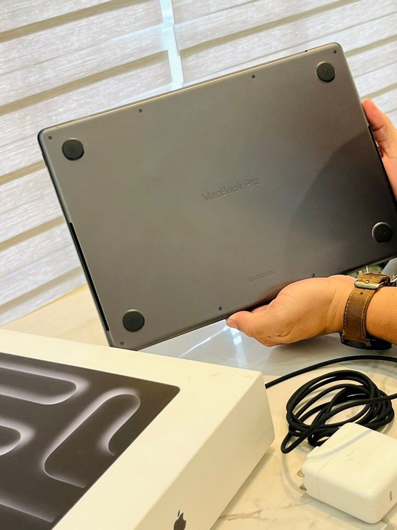 Macbook 14 Pro (Category: Laptops & Notebooks) located in Manila. Submitted by icoolmen031590 (Listing ID 1429279082, Image 3). Description: - Macbook pro 14” - Apple M4 chip - 16gb RAM - 512gb storage memory - Original charger adapter and chord - With box and Manual - Under Apple warranty - Extra Laptop only - Barely used - Good as new - 8mos old.