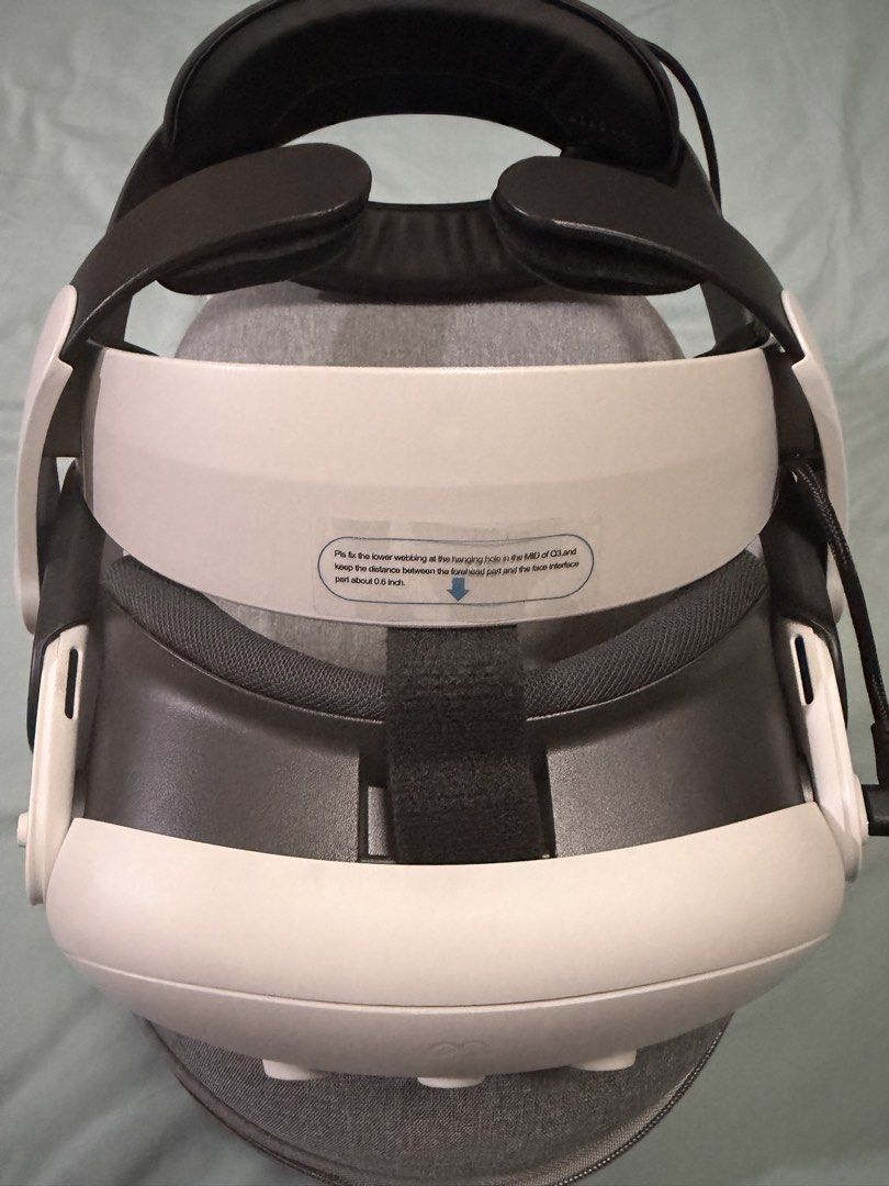 Meta Quest 3 with BOBOVR M3 Pro VR Headset (Category: Virtual Reality) located in Manila. Submitted by jml.finds (Listing ID 1429281826, Image 3). Description: Meta Quest 3 with BOBOVR 512gb.