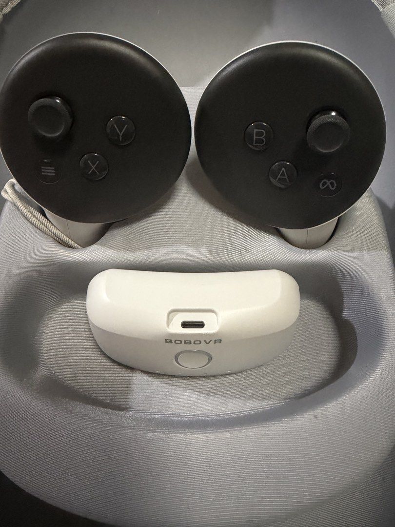 Meta Quest 3 with BOBOVR M3 Pro VR Headset (Category: Virtual Reality) located in Manila. Submitted by jml.finds (Listing ID 1429281826, Image 2). Description: Meta Quest 3 with BOBOVR 512gb.