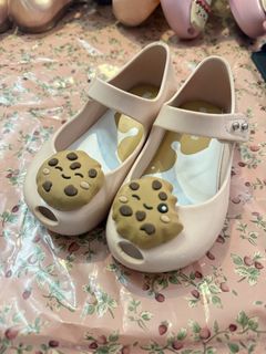 (Category: ) located in . Submitted by 26december (Listing ID 1429182220, Image 1). Description: .