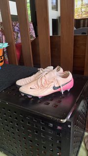 (Category: ) located in . Submitted by nvmvnmmvn (Listing ID 1429194234, Image 1). Description: .