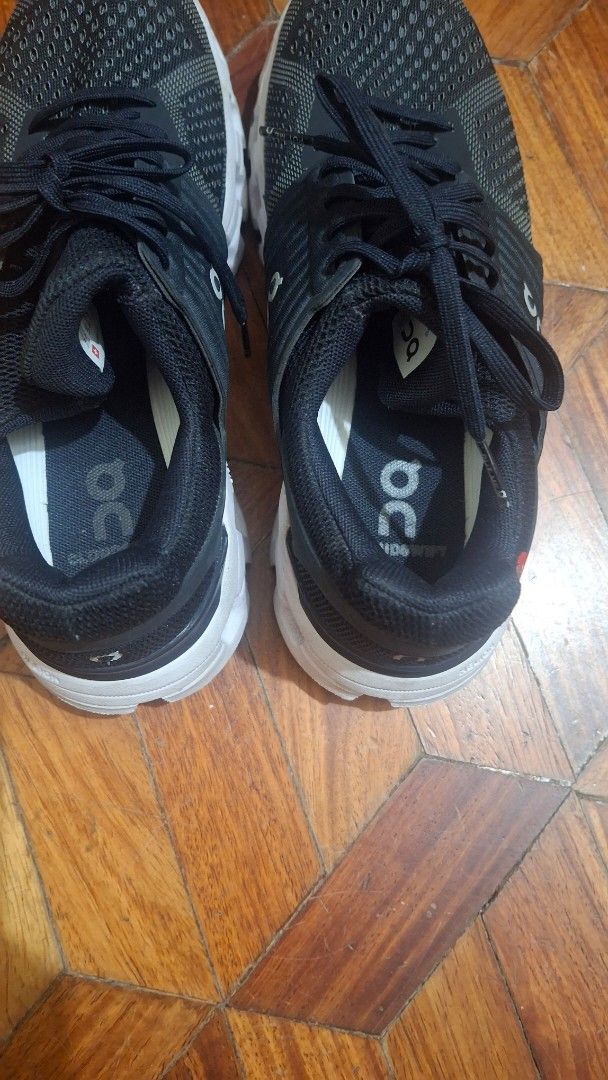 On Cloudswift 2.0 Running Shoes (Category: Sneakers) located in Las Pinas. Submitted by mgr29 (Listing ID 1429171497, Image 3). Description: US 7.5 / 24.5 CM RUNS SMALL I AM A SIZE 7. FITS ME PERFECTLY WITH SOCKS. LOC LAS PIÑAS JNT/GRAB/LALAMOVE DELIVERY .
