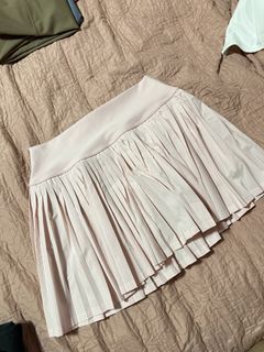 (Category: ) located in . Submitted by caufl.clothes (Listing ID 1429219416, Image 1). Description: .