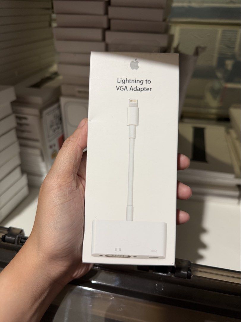 Original Apple Lightning to VGA Adaptor Cable Adapter HUB (Category: Cables & Adaptors) located in Manila. Submitted by razelysonn (Listing ID 1429311839, Image 1). Description: FIXED PRICE - below srp .