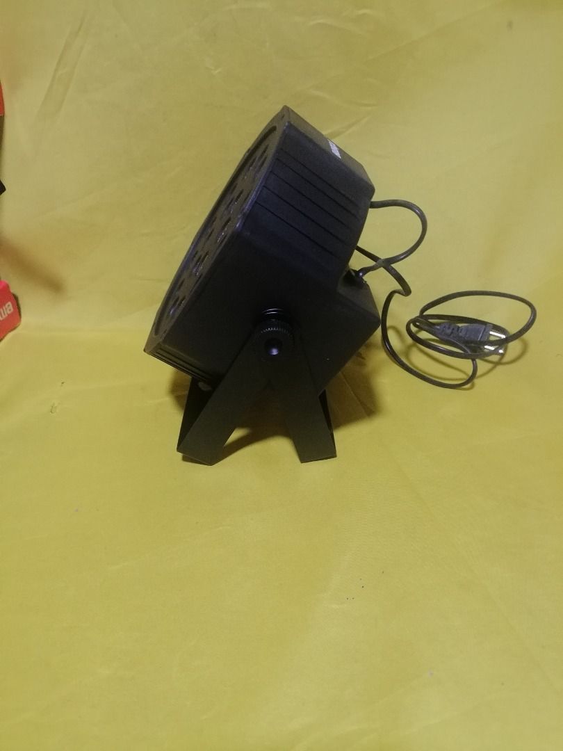 Par led lights (Category: Lighting & Studio Equipment) located in Quezon City. Submitted by newwhale.f1c027 (Listing ID 1429333321, Image 2). Description: P650 led par lights Brandnew pick up Lagro fairview Q.C. or via delivery lalamove rider po. Delivery fee sagot po ni buyer.. Pwed din kayo ang mag book ng rider. Fb page BSA online store call 092zero8114159 .