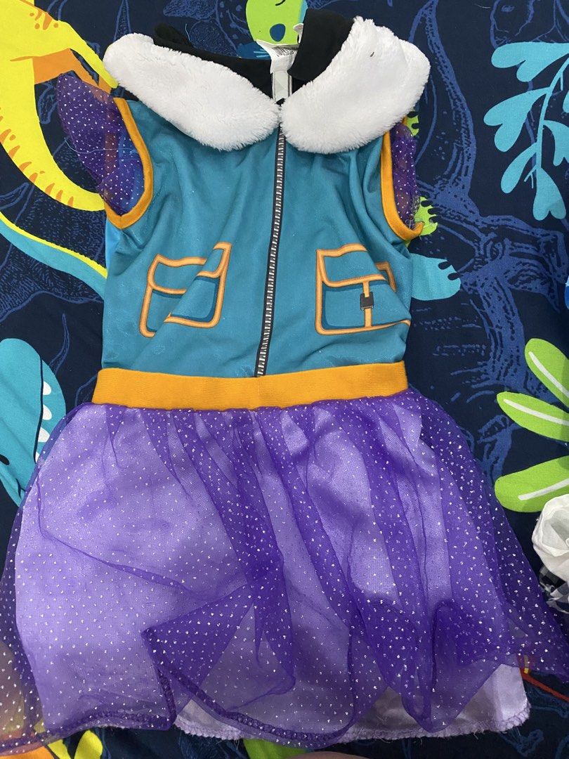 Paw Patrol Skye Costume (Category: Babies & Kids Fashion) located in Rizal. Submitted by decluttermommaa (Listing ID 1429194867, Image 1). Description: .