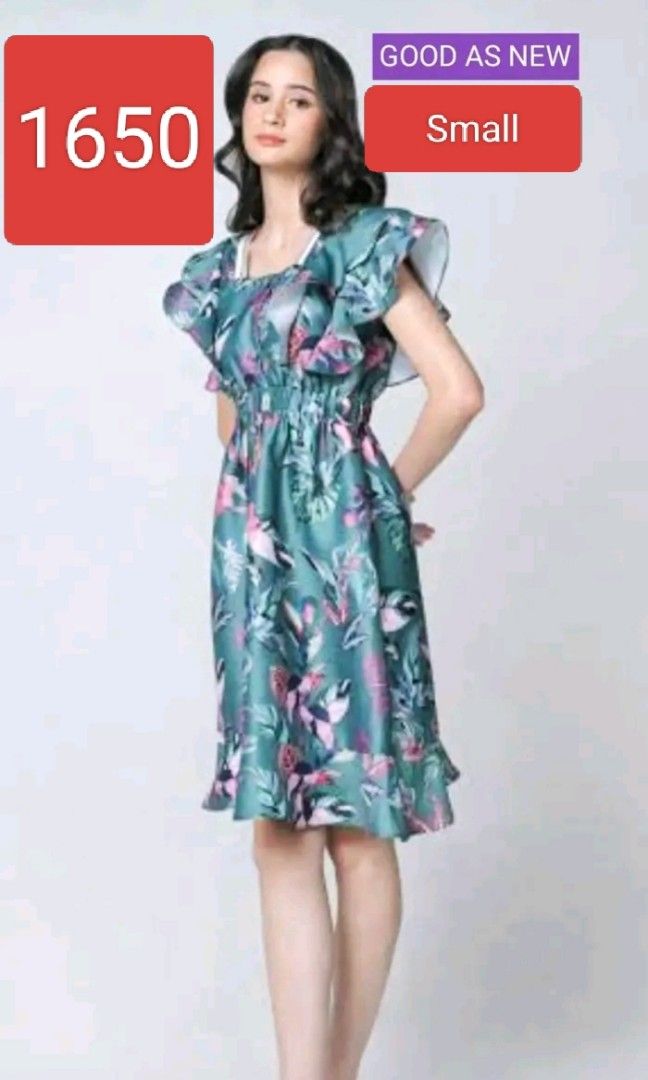PLAINS AND PRINTS GREEN DRESS (Category: Dresses) located in Bulacan. Submitted by lexibau (Listing ID 1429235375, Image 3). Description: Small size but runs medium.