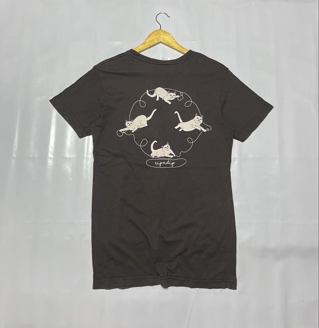 Rip n dip nermal string (Category: Activewear) located in Naga. Submitted by goodfinds_only.v1 (Listing ID 1429264457, Image 2). Description: RIP N DIP NERMAL STRING Size:Small Dimes Width:19.5 Length:29 Color rate:9/10 Excellent condition No flaws.