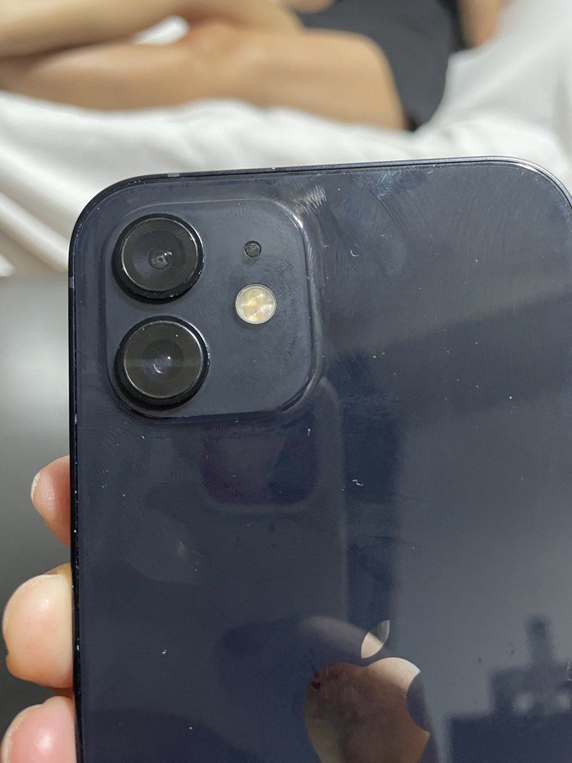 RUSH FOR SALE IPHONE 12 64gb (Category: iPhone 12 Series) located in Quezon City. Submitted by charosse (Listing ID 1429173011, Image 1). Description: RUSH FOR SALE IPHONE 12 64gb Minor dents and scratches of course second hand other than that no ISSUE. 78 batt health still can use up to 6-8hrs depending on your usage. Factory Unlock anysim pwede with case and cord slight nego .