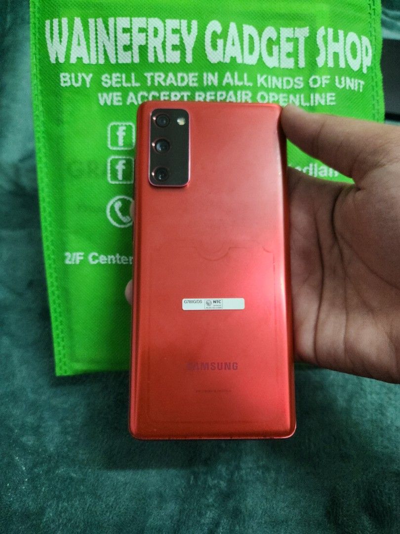 Samsung S20 Fe 8/128 (Category: Samsung) located in San Juan City. Submitted by wainefreygadgetshop (Listing ID 1429304545, Image 2). Description: Samsung S2O FE 8/128 ALL GOODS AT WORKING NO REPAIR HISTORY GAMING PHONE PEDE PANG BACK UP PHONE SCREEN TESTED SIGNAL TEST CAMERA SOBRANG LINAW HONEST ISSUE ILALAGAY SA NOTE PARA AWARE KA! NOTE* *SEE POSTED PICTURES HINDI MASYADO MAKINIS AT MAY LIGHT AMOleD BURN,KAYA MURA, YAN LANG HONEST ISSUE THE RES