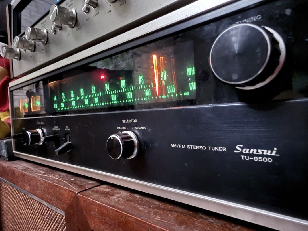 Sansui TU-9500 AM/FM Stereo Tuner (Category: Soundbars, Speakers & Amplifiers) located in Imus. Submitted by enjicuserve (Listing ID 1429169907, Image 2). Description: Top of the line tuner Japan made 110V Japan station Very heavy almost 10kg Width is 50cm All knobs and lever works fine Location IMUS CAVITE .