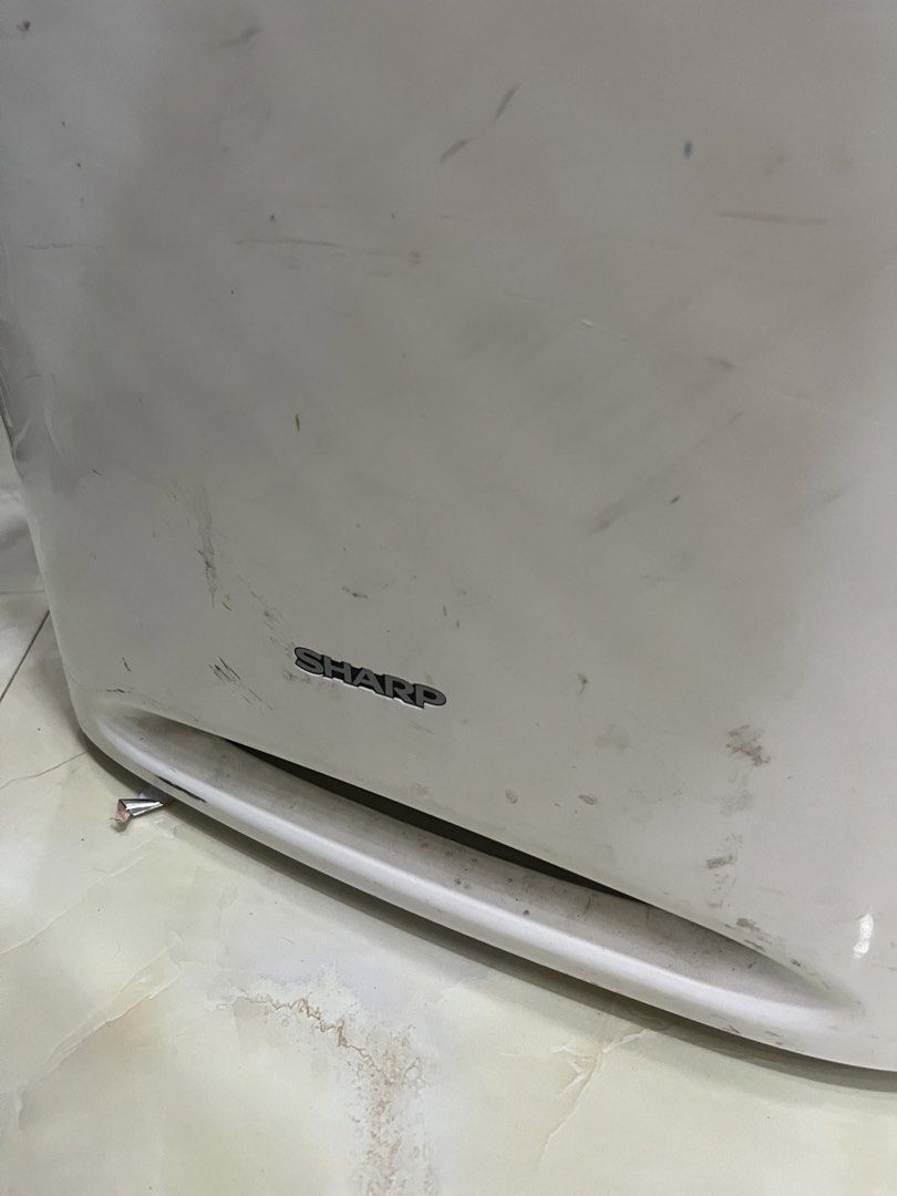 Sharp Air Purifier KC-W550 (Category: Air Purifiers & Dehumidifiers) located in Manila. Submitted by _LoveAndy (Listing ID 1429297894, Image 2). Description: 2nd hand but still in good condition (needs cleaning only, hindi na nagagamit. nakatambak lang) Sharp Plasmacluster Air Purifier with a humidifying function - Sharp KC-W550 Air Purifier - Ion Plasma Cluster Technology - Modes: Clean Air, Clean Air & Humidity, Ion Shower - Fan Speed Settings 