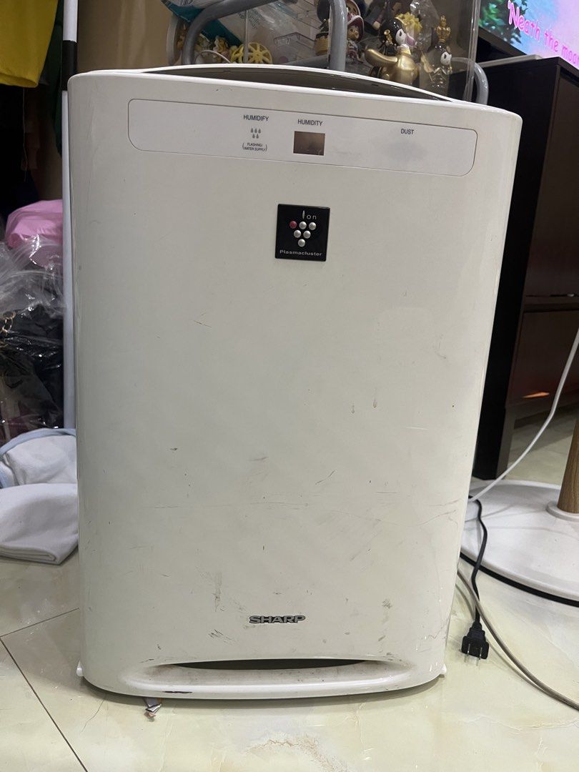 Sharp Air Purifier KC-W550 (Category: Air Purifiers & Dehumidifiers) located in Manila. Submitted by _LoveAndy (Listing ID 1429297894, Image 1). Description: 2nd hand but still in good condition (needs cleaning only, hindi na nagagamit. nakatambak lang) Sharp Plasmacluster Air Purifier with a humidifying function - Sharp KC-W550 Air Purifier - Ion Plasma Cluster Technology - Modes: Clean Air, Clean Air & Humidity, Ion Shower - Fan Speed Settings 