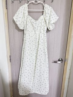 (Category: ) located in . Submitted by ohmykat (Listing ID 1429242426, Image 1). Description: .