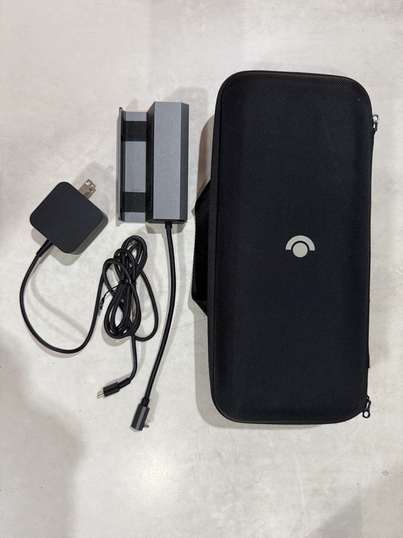 Steam Deck LCD 512 GB (Category: Others) located in Manila. Submitted by yasuki_taka (Listing ID 1429268908, Image 2). Description: Personal device. Includes Steam Deck Case and Charger Also with Jsaux case and dock Steam account not included. Will format device on purchase..