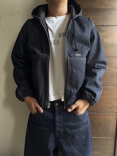 (Category: ) located in . Submitted by epargnemnl_ (Listing ID 1429275706, Image 1). Description: .