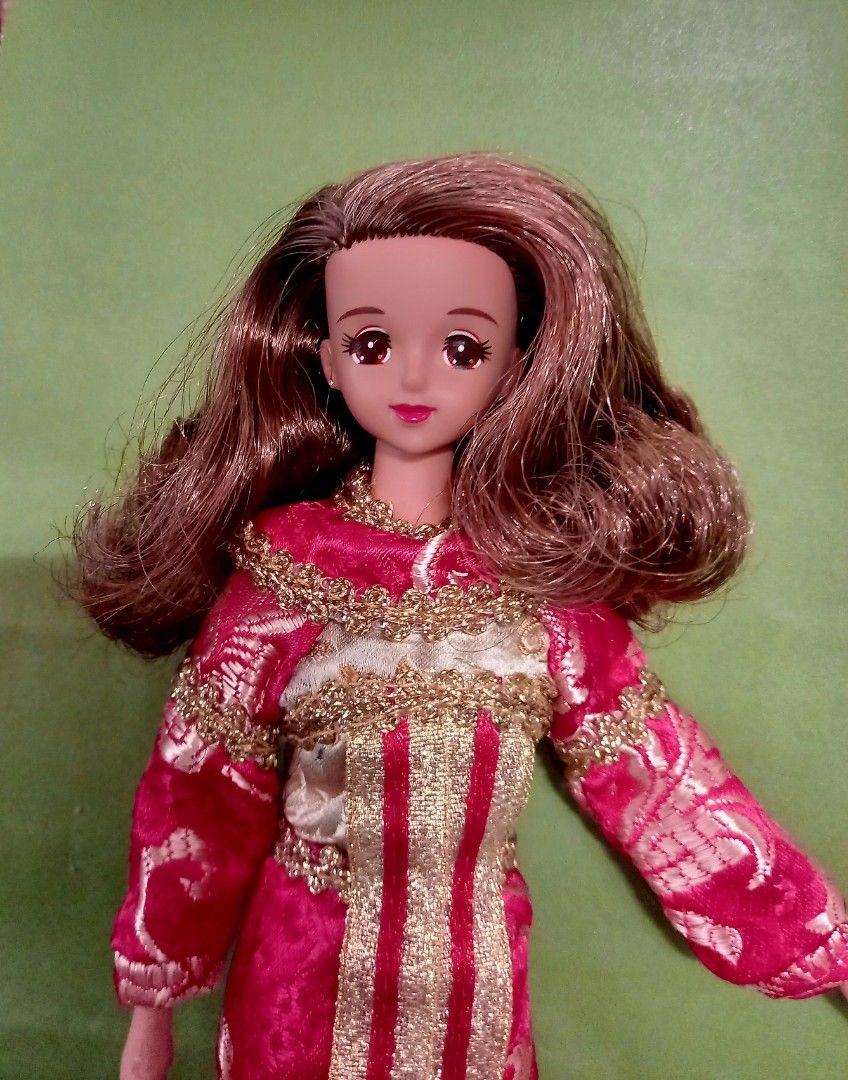 Takara Jenny Balinese Doll (Category: Plushies & Soft Toys) located in Pasig City. Submitted by toochee_dolls (Listing ID 1429169024, Image 1). Description: TAKARA JENNY BALINESE DOLL NOTE: Hindi po ito bago, 2ND HAND po ito, AS IS po Brown Skin Original Costume NO shoes Silicon Wired Body check pictures please GCASH payment JRS courier only NO rider pick up coz i go to work and i cant wait.