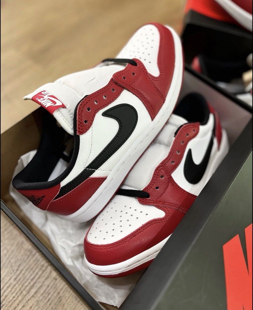 Titan Jordan (Category: Sneakers) located in Manila. Submitted by alwaysdeclutteringthings (Listing ID 1429200801, Image 1). Description: Size 8 Brand new RFS decluttering In pristine condition bn Payment gcash Lalamove delivery to be shouldered by the buyer Neg for sure buyers.