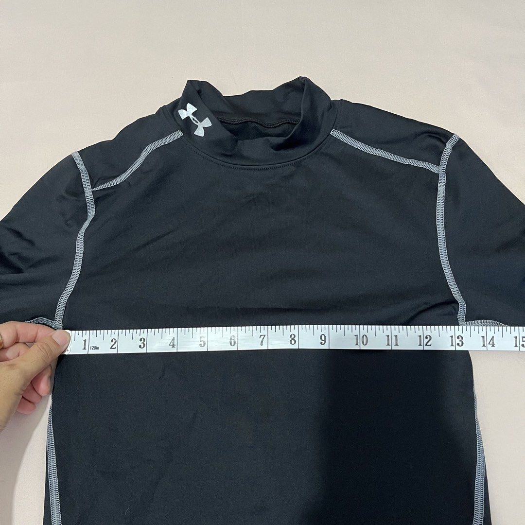 Under Armour ColdGear Compression Long Sleeve (Small) (Category: Activewear) located in Panabo. Submitted by munch.ph (Listing ID 1429227483, Image 3). Description: Original Under Armour ColdGear compression shirt in good condition. Perfect for workouts, running, or layering in cooler weather. • Size: Small (SM) • Fit: Compression • Color: Black with gray stitching • Material: 87% Polyester / 13% Elastane • Made in Bangladesh • Authentic (with ta