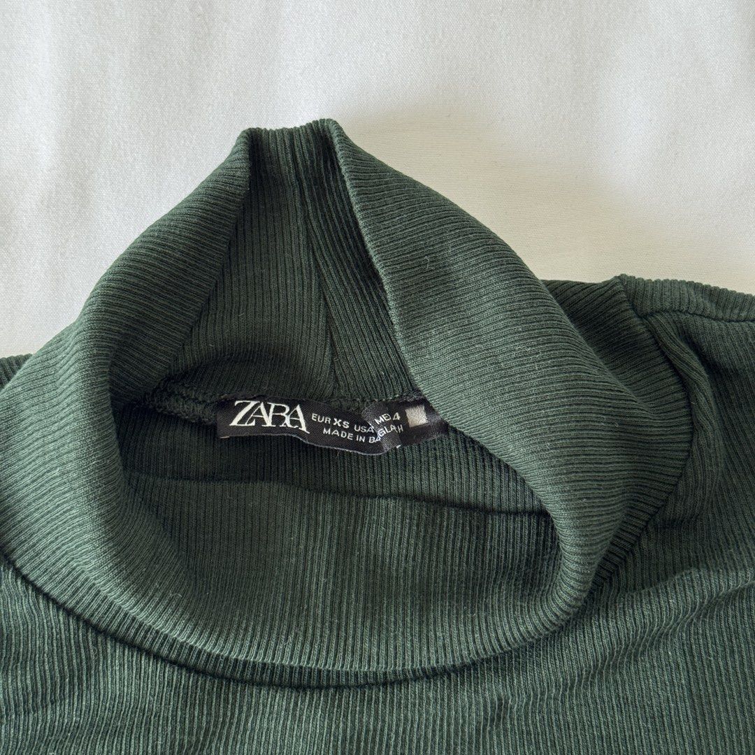 Zara Ribbed High Neck T-Shirt (Category: Sleeveless) located in Manila. Submitted by averioph (Listing ID 1429174131, Image 3). Description: Used once In very good condition Size: XS For grab/lalamove/self pickup Pickup arrangement c/o buyer Location: Sampaloc, Manila.