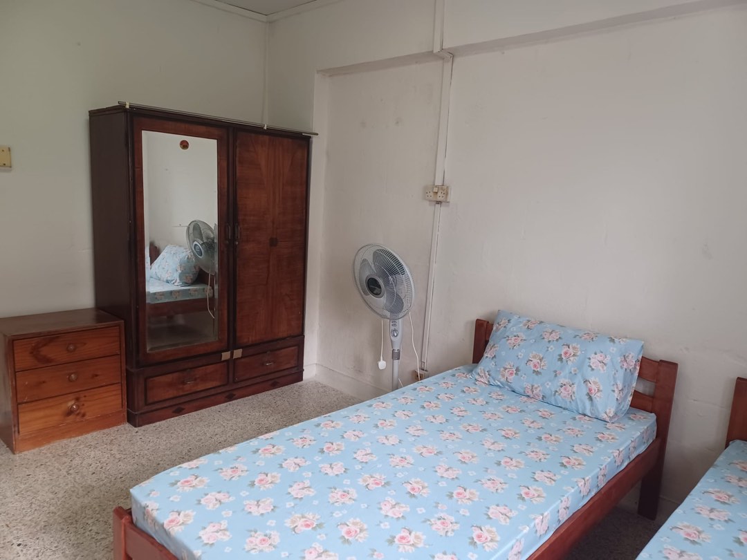 (Category: ) located in . Submitted by reggieok (Listing ID 1429441592, Image 1). Description: .